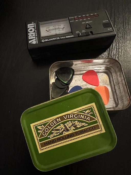 Standard guitar kit
